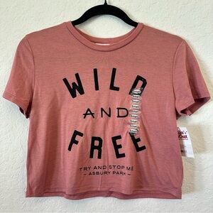 Coastal Classics Cropped Tee Size Small NWT